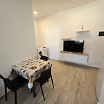Nian * Vlorë