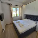 Nian Διαμέρισμα