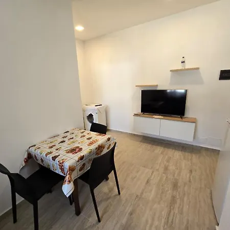 Nian * Vlorë