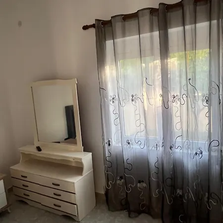 Nian Vlorë