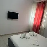 דירה Nian Vlorë