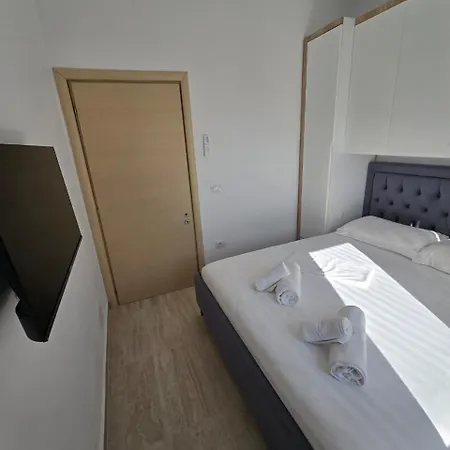 Nian شقة فلورا